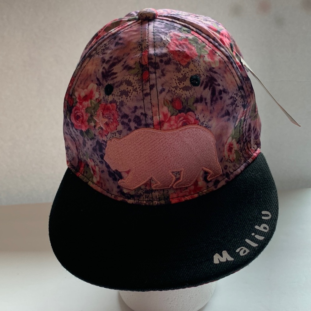 California scene Malibu baseball hat cap roses and bear black brim Velcro NWT